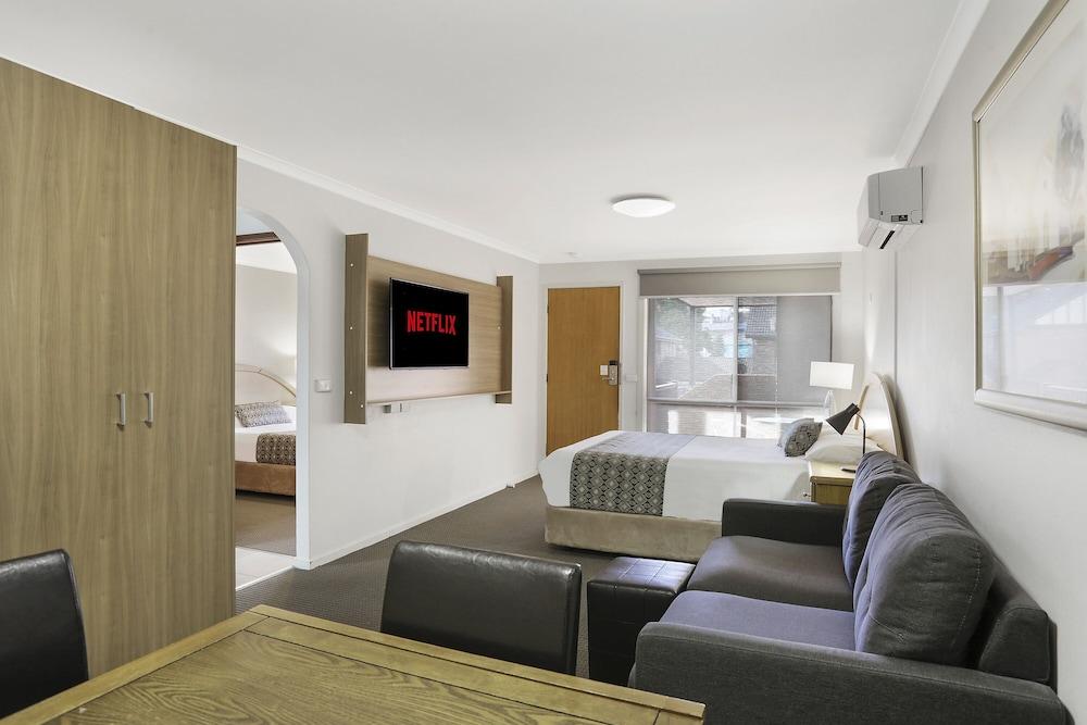 Waves Motel And Apartments Warrnambool Exterior foto